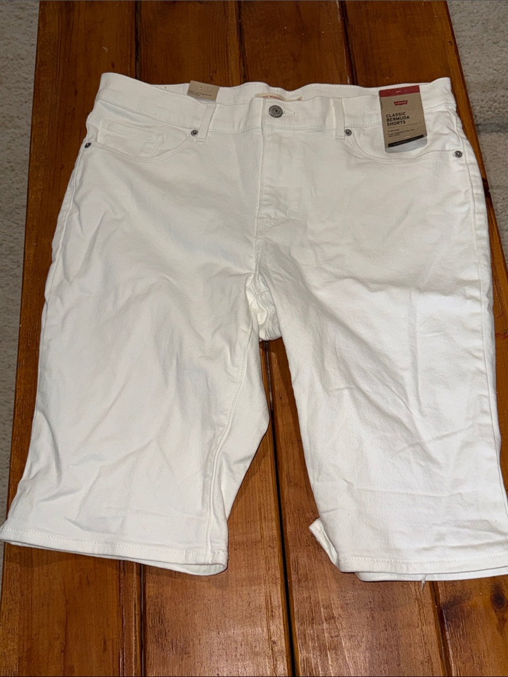 Levi's Classic White Bermuda Shorts